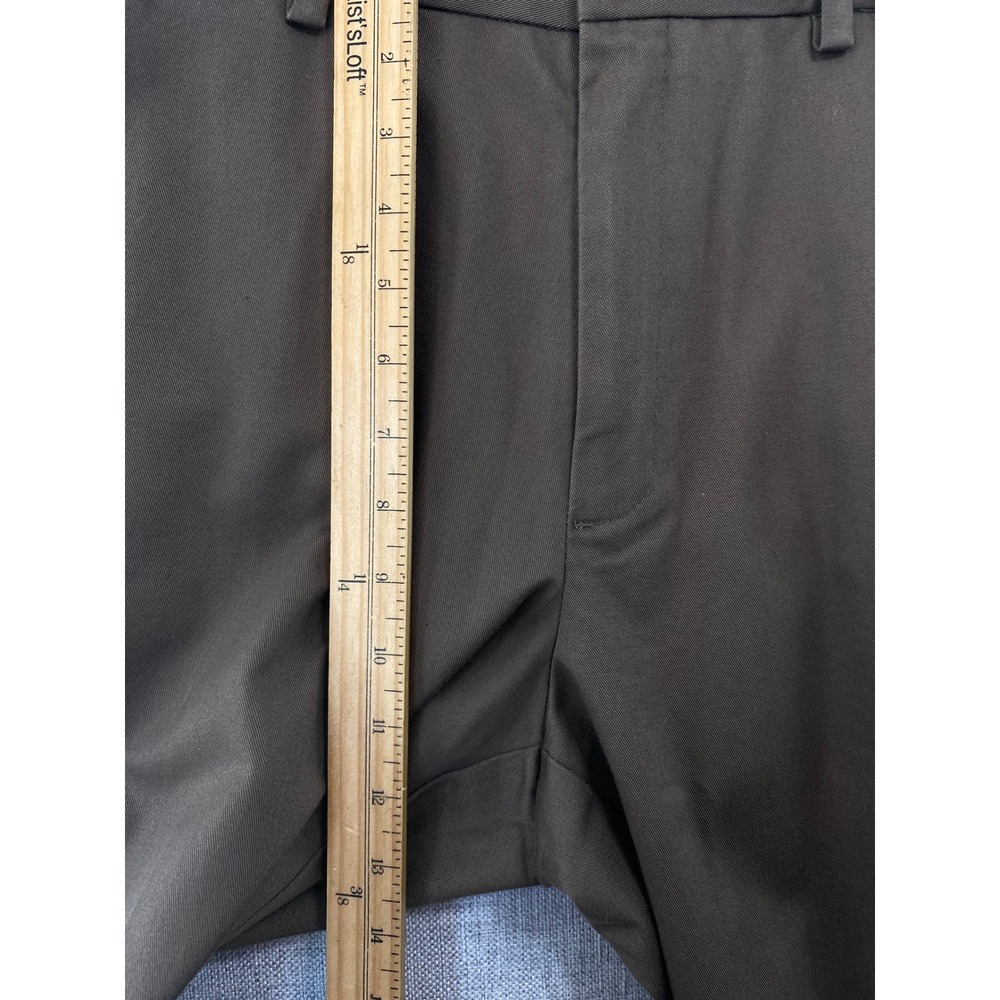 Haggar Chino Pants Men 38x30 Brown Classic Fit Work To Weekend Cotton Flat Front - Picture 4 of 9